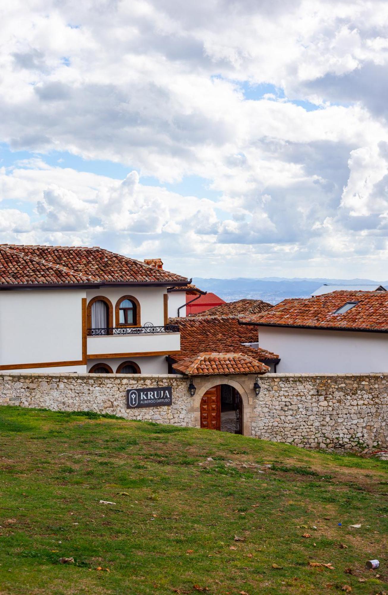 Kruja Albergo Diffuso , Inside Kruja Castle 外观 照片