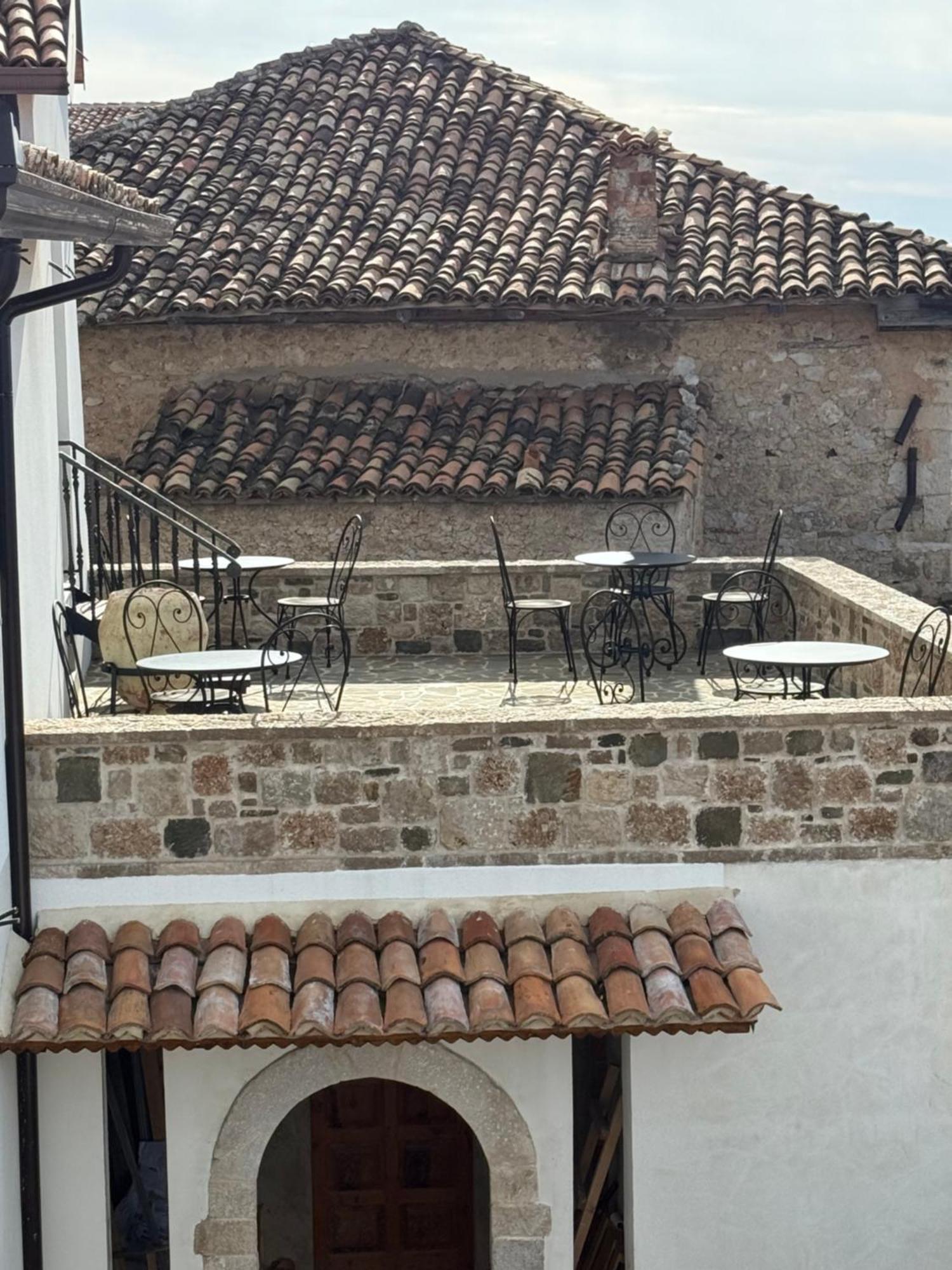 Kruja Albergo Diffuso , Inside Kruja Castle 外观 照片